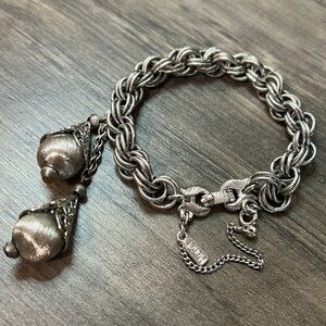 Vintage Monet Bolero Silver Tone Bracelet 7” Gorgeous! #755